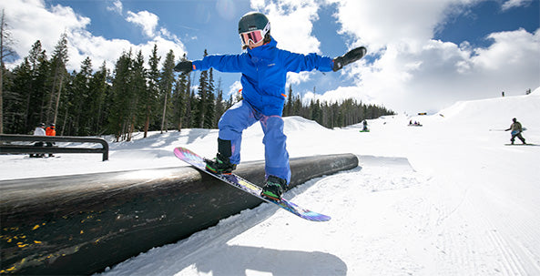 The 10 Best Kids' Snowboards of 2023-2024