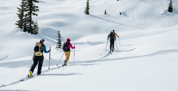 How to Choose a Backpack for Backcountry Skiing and Snowboarding