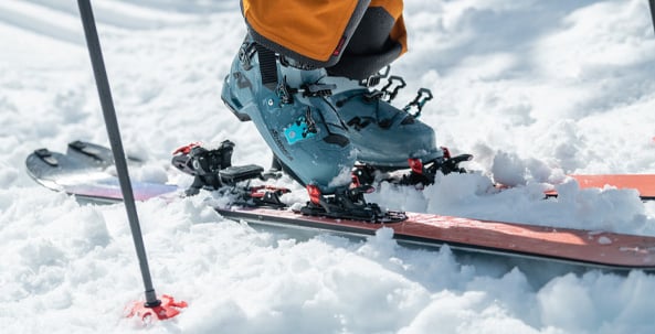 Ski Boot Weight Chart for Alpine & Backcountry Ski Boots