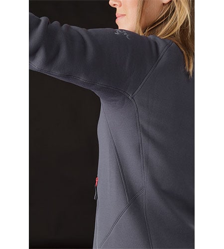 Gusseted underarms