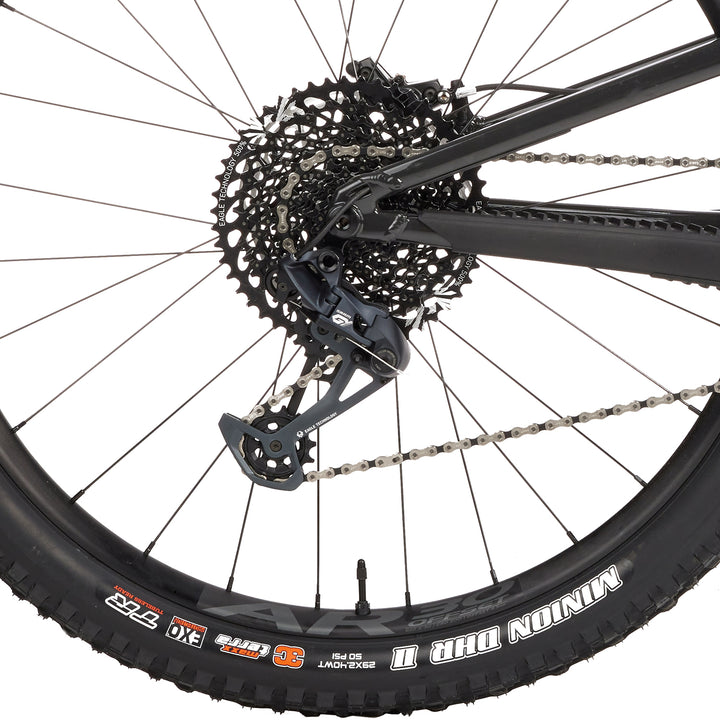 Santa Cruz Bicycles Hightower A S Complete Mountain Bike 2022 Gloss Carbon