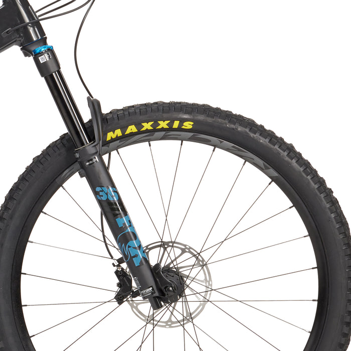 Santa Cruz Bicycles Hightower A S Complete Mountain Bike 2022 Gloss Carbon