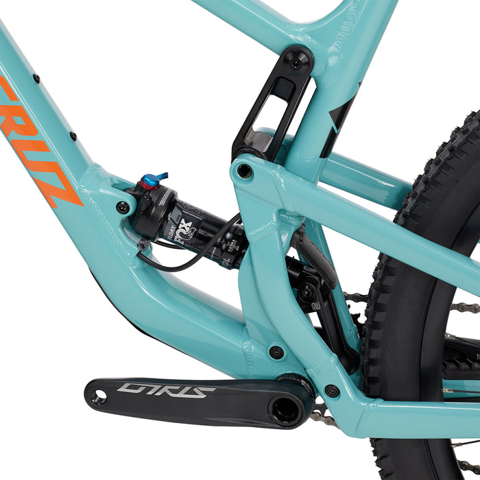 Santa Cruz Bicycles Tallboy A R Complete Mountain Bike 2022 Gloss Aqua