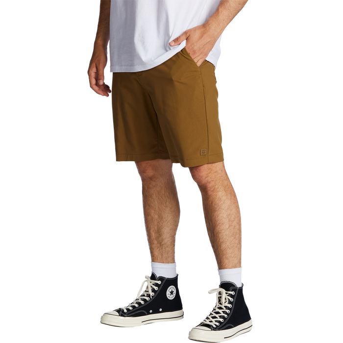 Billabong Surftrek Journey 20" Shorts - Men's Otter