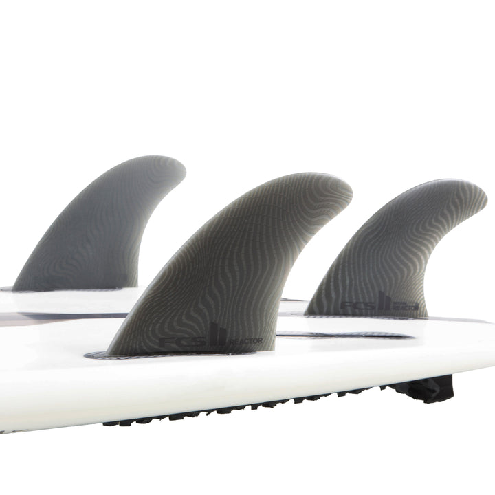 FCS II Reactor Neo Glass Medium Tri Fin Set Ash