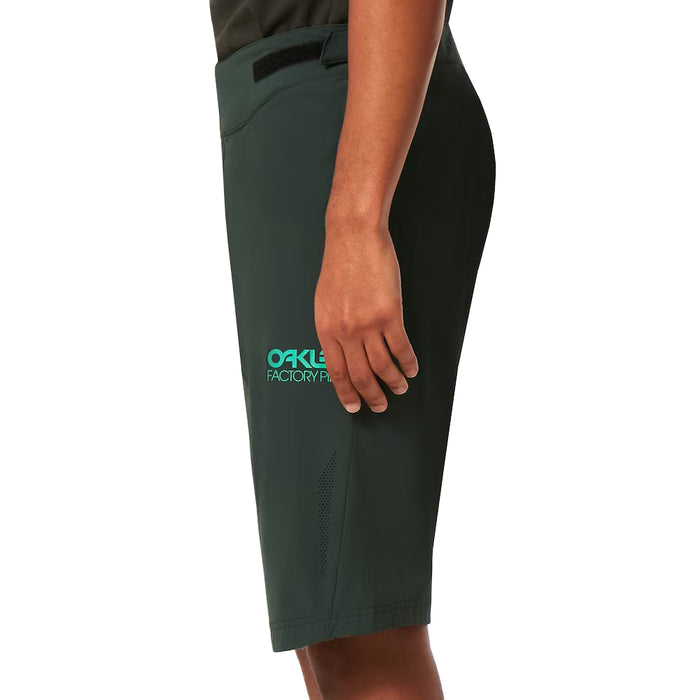 Oakley Factory Pilot Lite Shorts Hunter Green