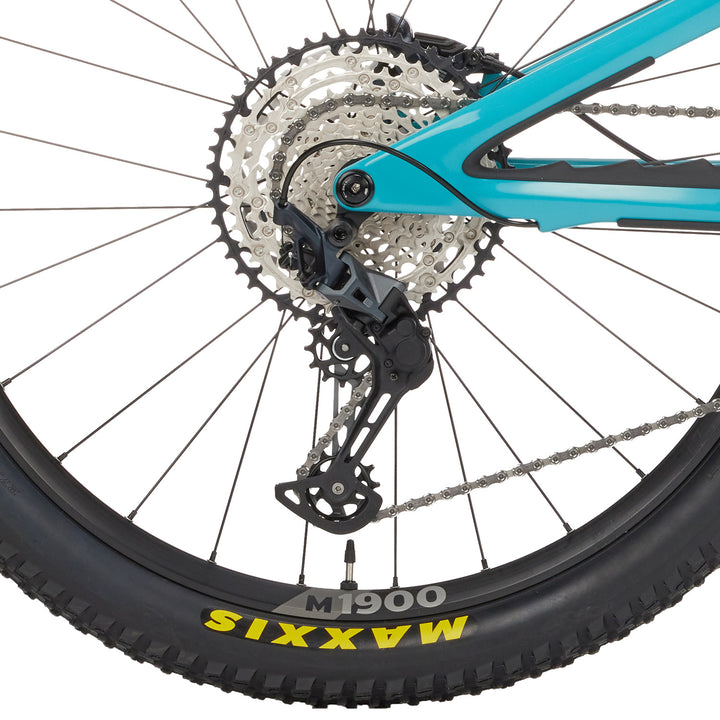 Yeti SB135 C1 Complete Mountain Bike 2024 Turquoise
