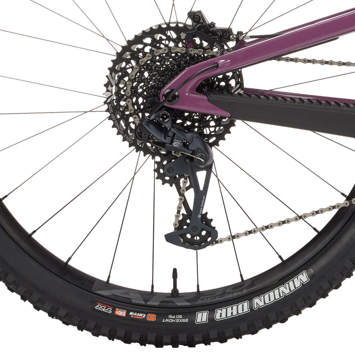 Santa Cruz Megatower 2 C S Complete Mountain Bike 2024 Gloss Purple