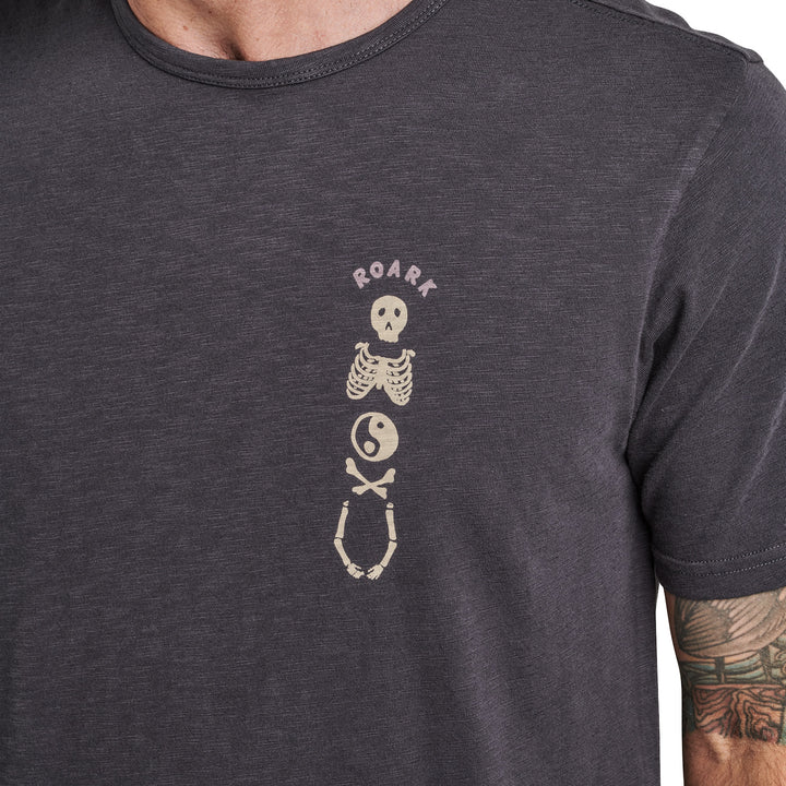 Roark Bones T-Shirt - Men's Black Kampai
