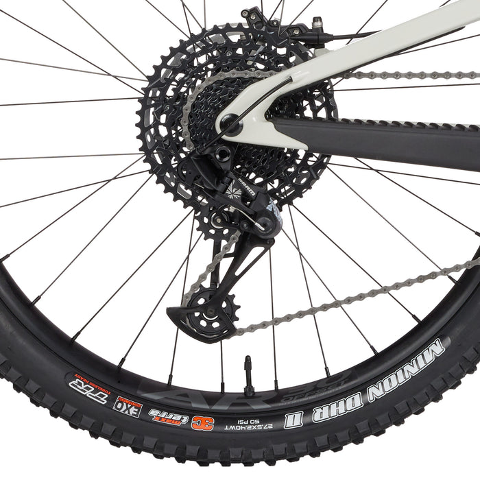 Santa Cruz Bronson 4.1 C R Complete Mountain Bike 2024 Gloss Chalk White