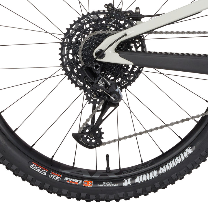 Santa Cruz Bronson 4.1 C R Complete Mountain Bike 2024 Gloss Chalk White