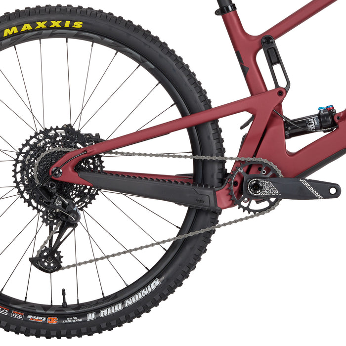 Santa Cruz Hightower 3 C R Complete Mountain Bike 2024 Matte Cardinal Red