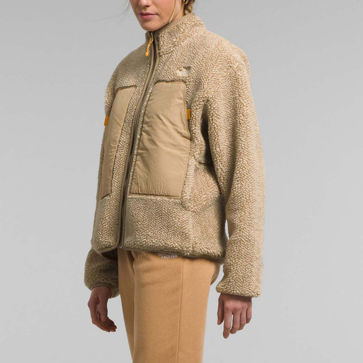The North Face Cedarfall High-Pile Reversible Jacket - Women's Gardenia White/Khaki Stone