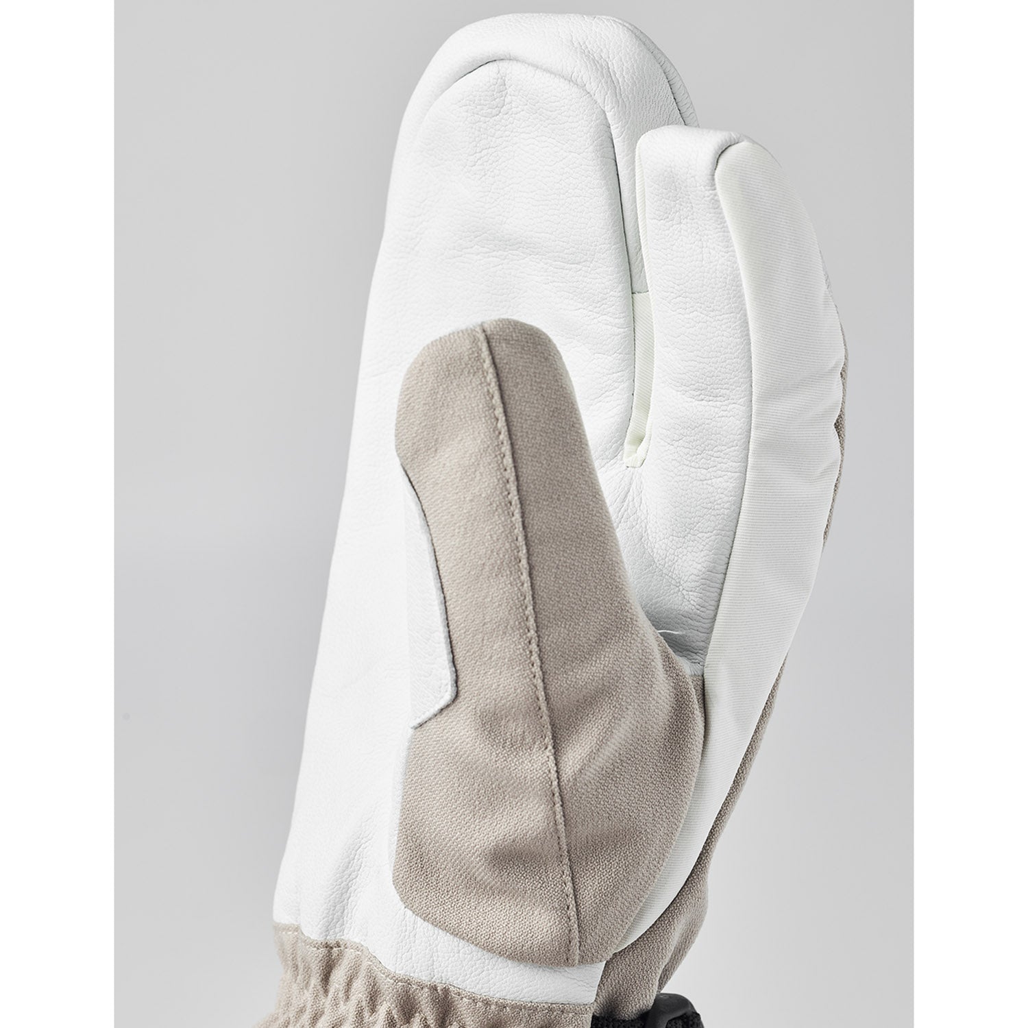 Hestra Powder Gauntlet 3 Finger Mittens – evo