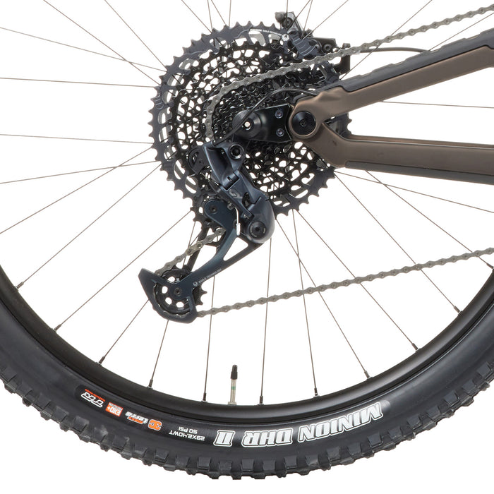 Norco Range C2 Complete Mountain Bike 2023 Brown/Copper