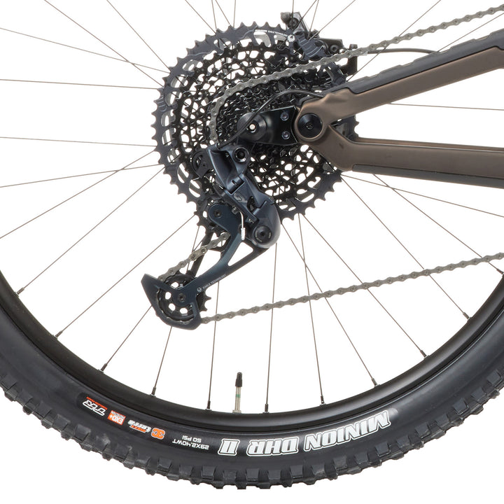 Norco Range C2 Complete Mountain Bike 2023 Brown/Copper