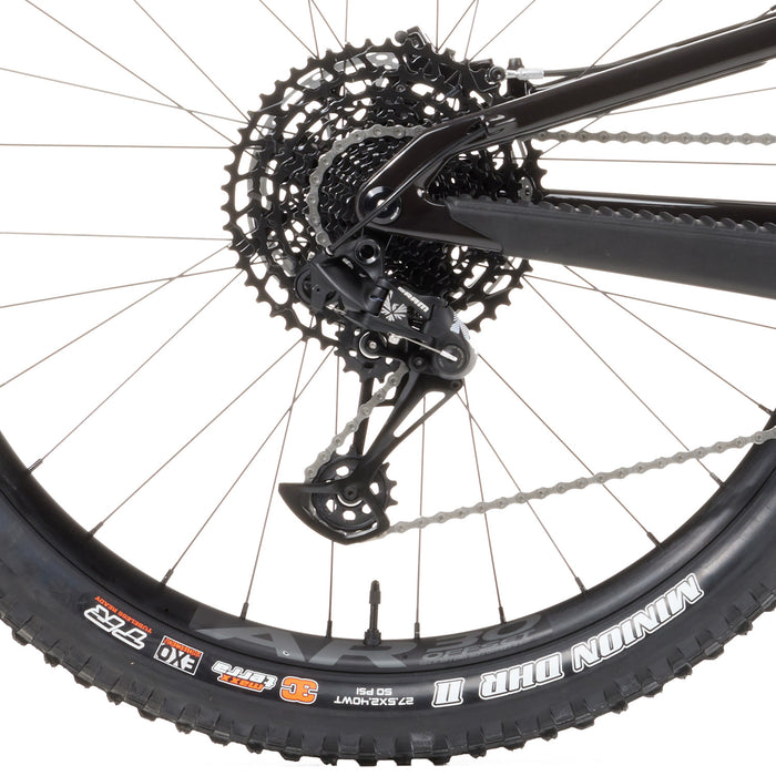 Santa Cruz 5010 5 C R Complete Mountain Bike 2024 Gloss Black