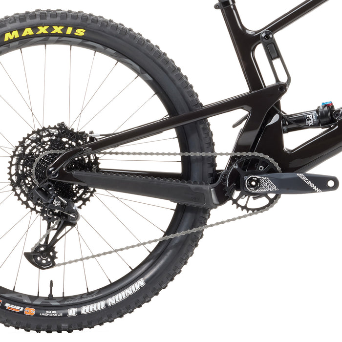 Santa Cruz 5010 5 C R Complete Mountain Bike 2024 Gloss Black