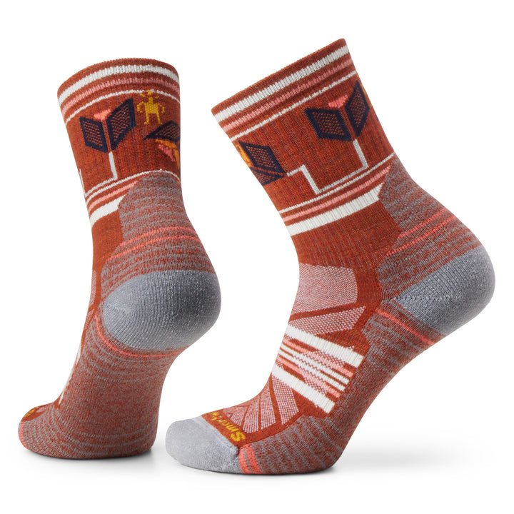 Smartwool Hike Light Cushion Castle Peak Pattern Mid Crew Socks - Women's Picante