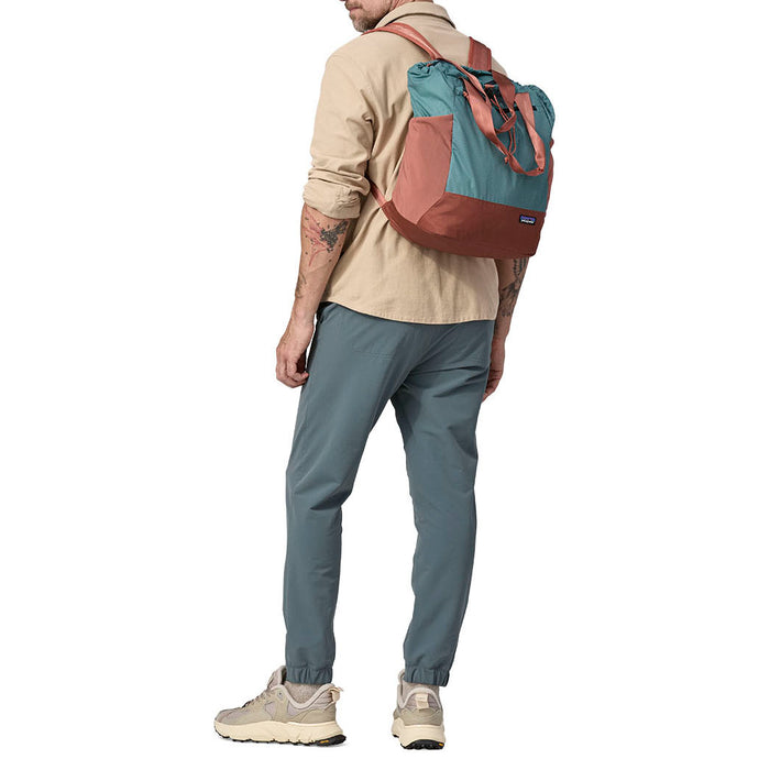 Patagonia Ultralight Black Hole® 27L Tote Pack Burl Red