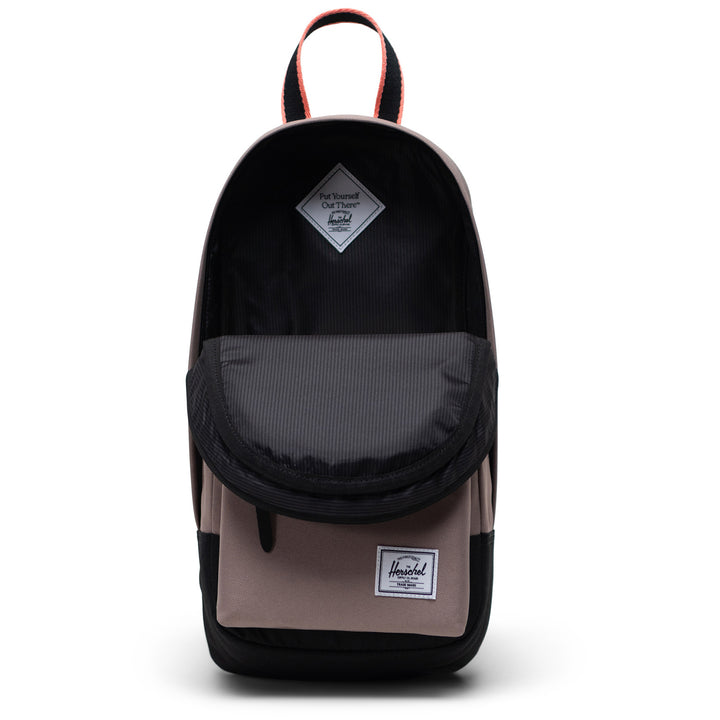 Herschel Supply Co. Heritage Field Trip Shoulder Bag OPEN