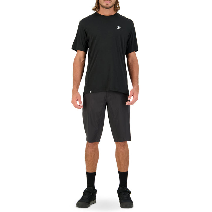 MONS ROYALE Tarn Merino Shift T-Shirt Black