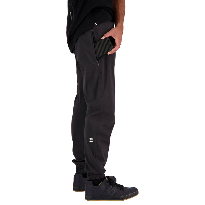 MONS ROYALE Virage Pants Black