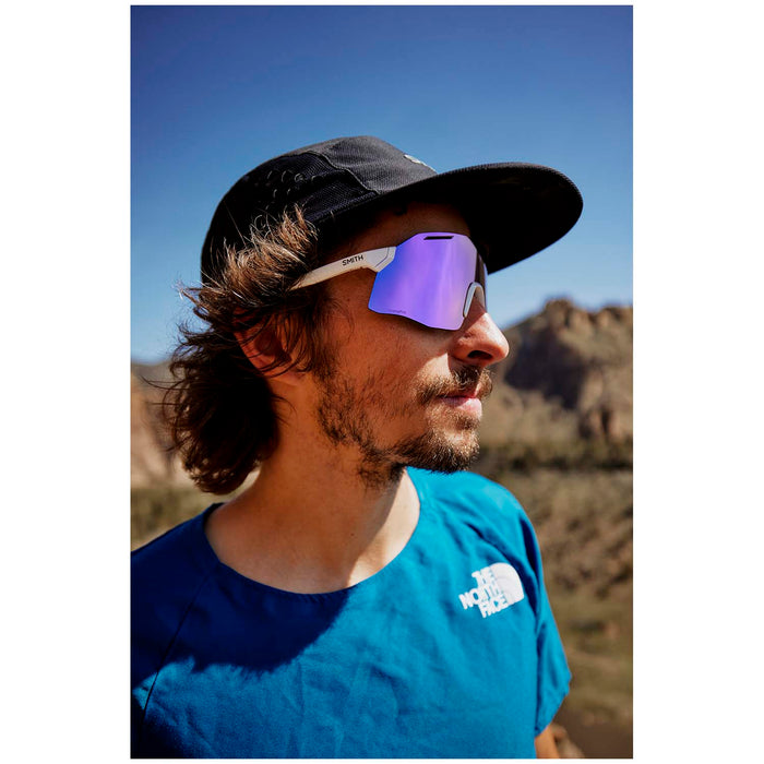 Smith Vert Sunglasses White / ChromaPop Violet Mirror