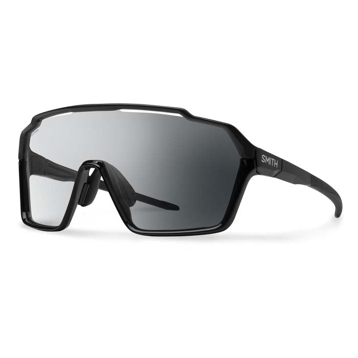 Smith Shift XL MAG Sunglasses Black/ChromaPop Photochromic Clear to Grey