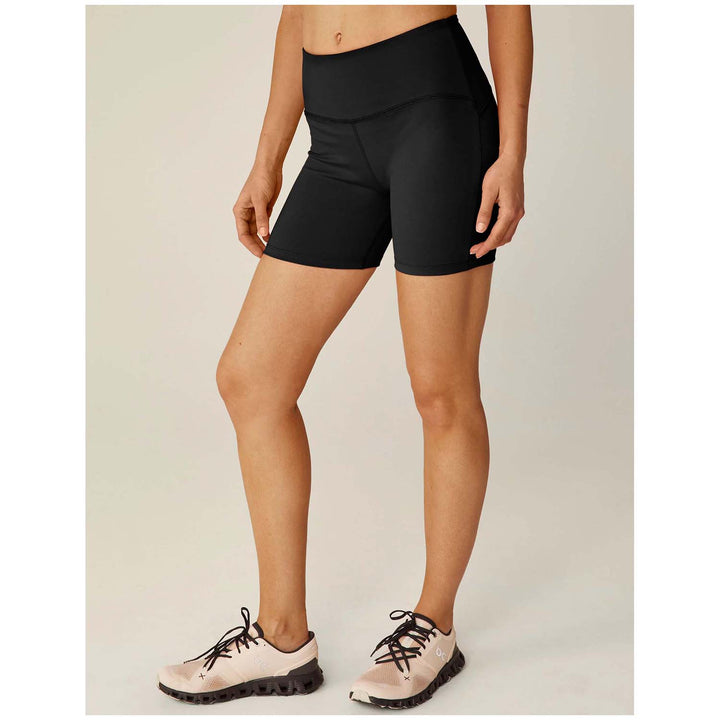 Beyond Yoga Powerbeyond Strive Pocket Biker Shorts - Women's Black