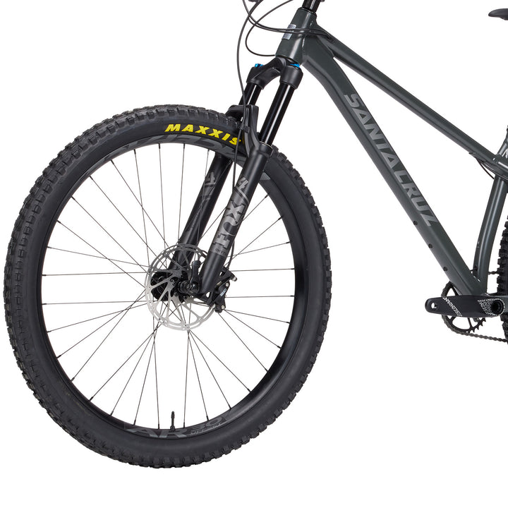 Santa Cruz Chameleon 8 A R Complete Mountain Bike 2024 Matte Blackout