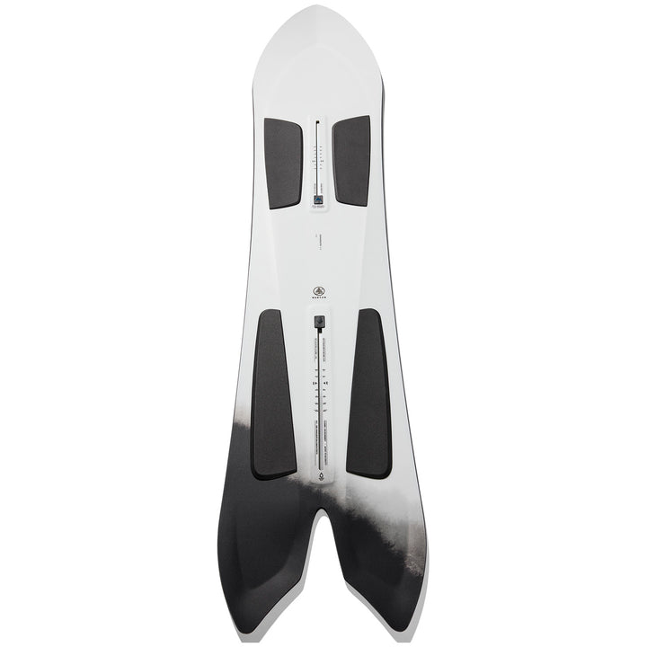 Burton Family Tree 3D Channel Surfer Snowboard 2025