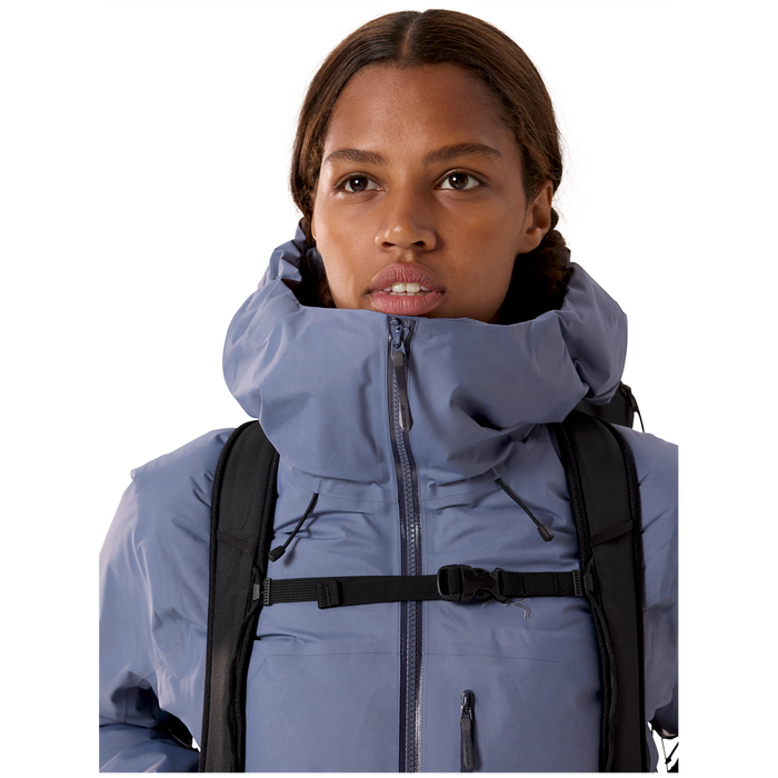 Arc'teryx Beta Insulated Jacket - Women's Stratus