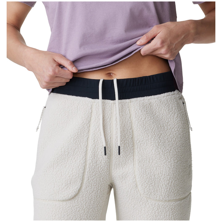 Mountain Hardwear HiCamp™ Joggers - Women's Wild Oyster