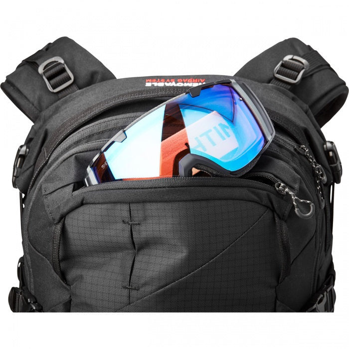 Dakine Poacher RAS 26L Backpack Black