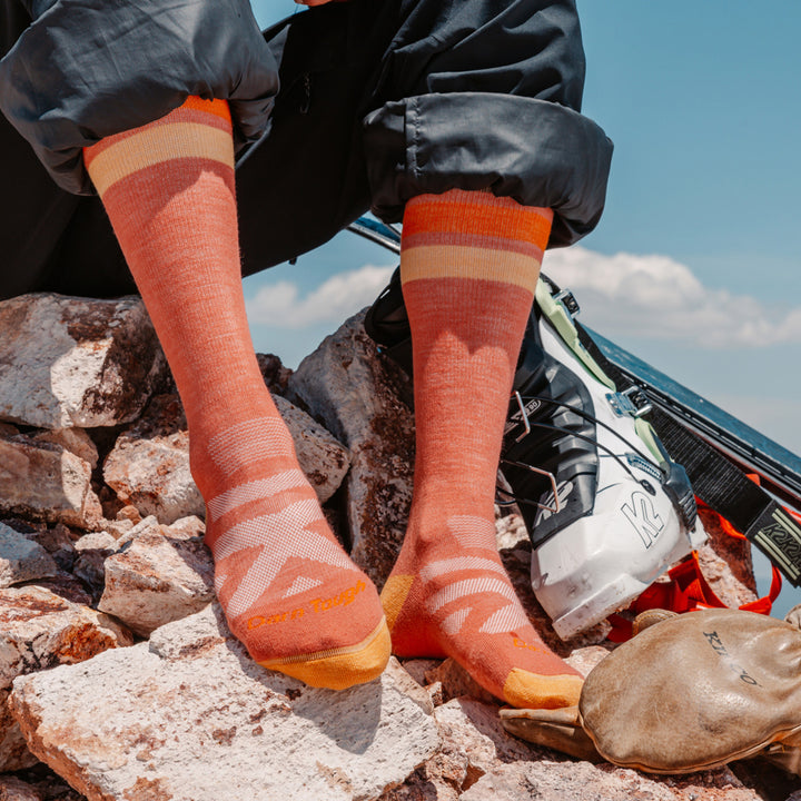 Darn Tough Snowburst OTC Midweight Cushion Socks - Women's Canyon