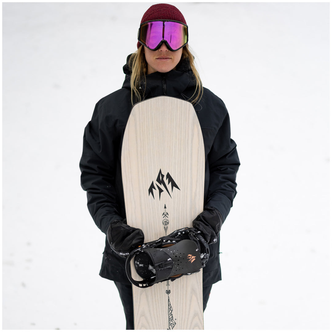 http www.gearinstitute.com snowboarding item jones-mothership Jones Flagship Snowboard