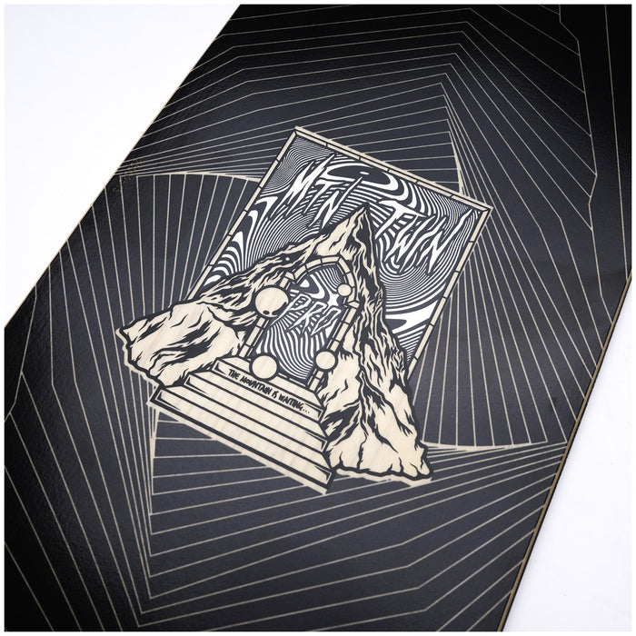 Jones Mountain Twin Pro Snowboard 2025