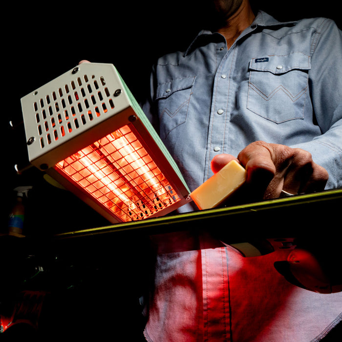 mountainFLOW Handheld Infrared Waxer
