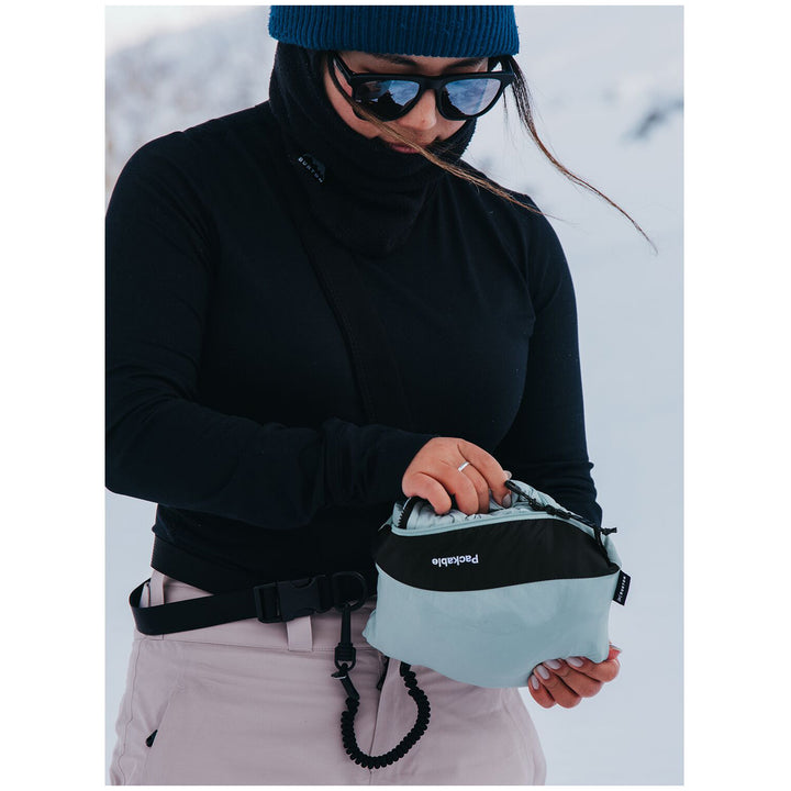 Burton AK Helium Hooded Stretch Jacket - Women's Petrol Green