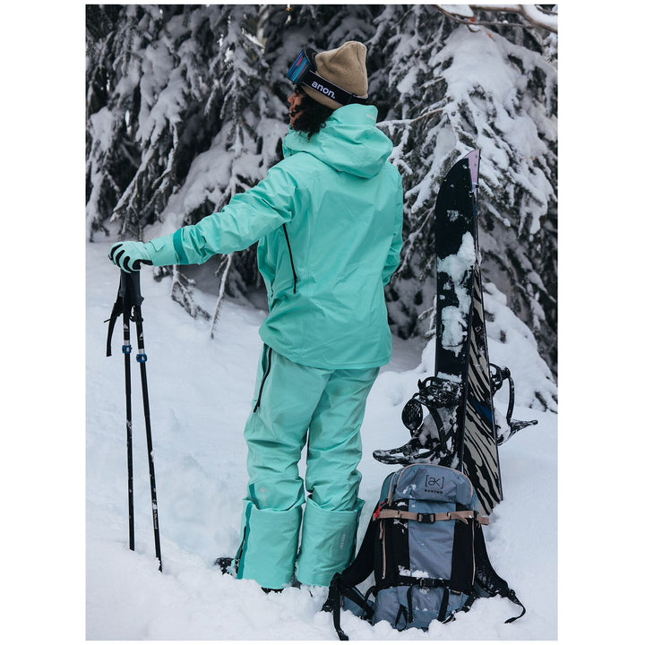 Burton AK 3L GORE-TEX Pro Tusk Jacket - Women's Powder Mint