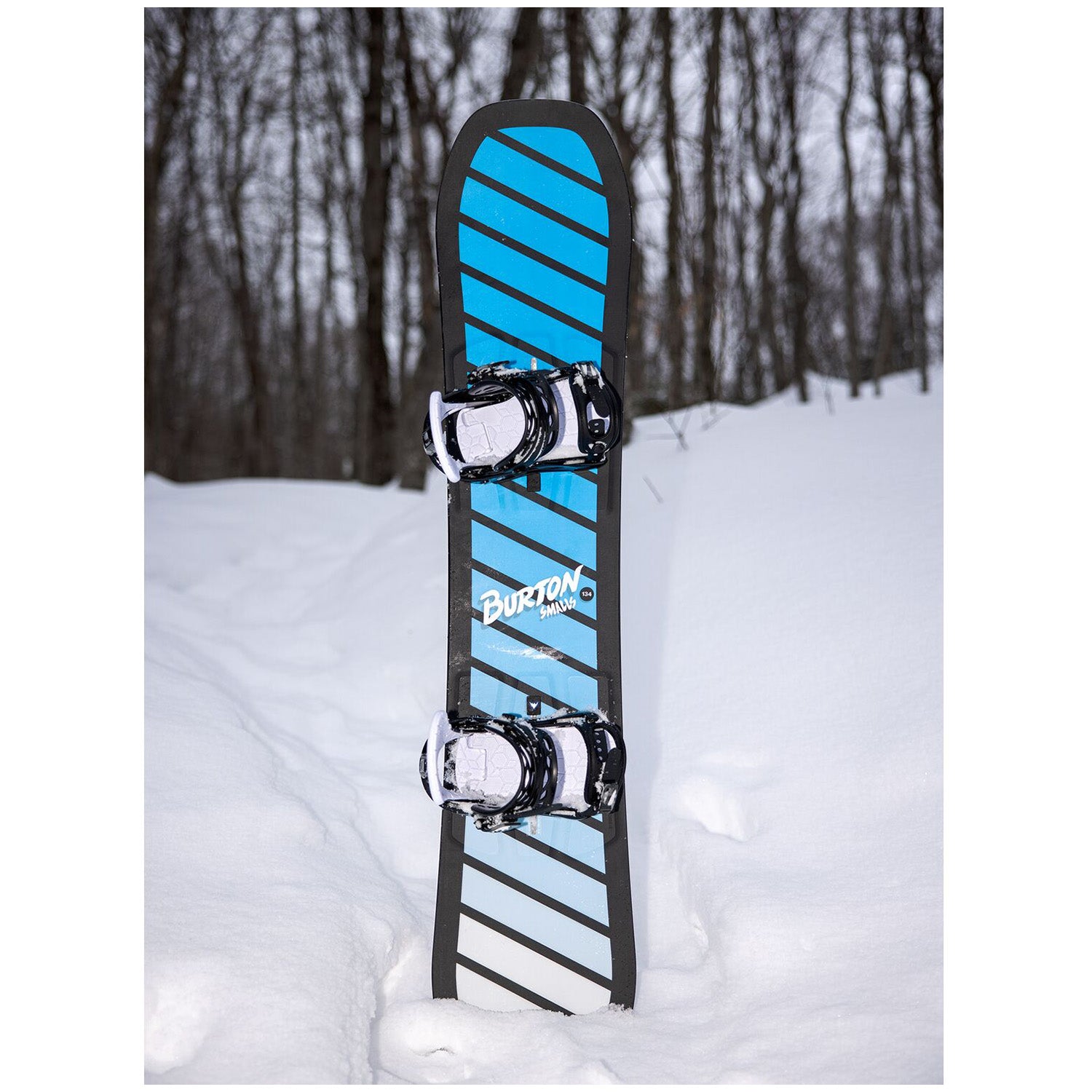 boys burton process smalls flat top snowboard Kids' - Blue caliber ride for young rippers looking to take the next step in freestyle progression.Whether theyre tooling around the mini park or taking skills to bigger features Burton 2022 Process Smalls Junior