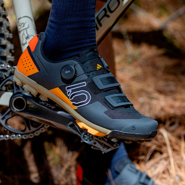 Five Ten Kestrel Boa Shoes Core Black/Cloud White/Impact Orange