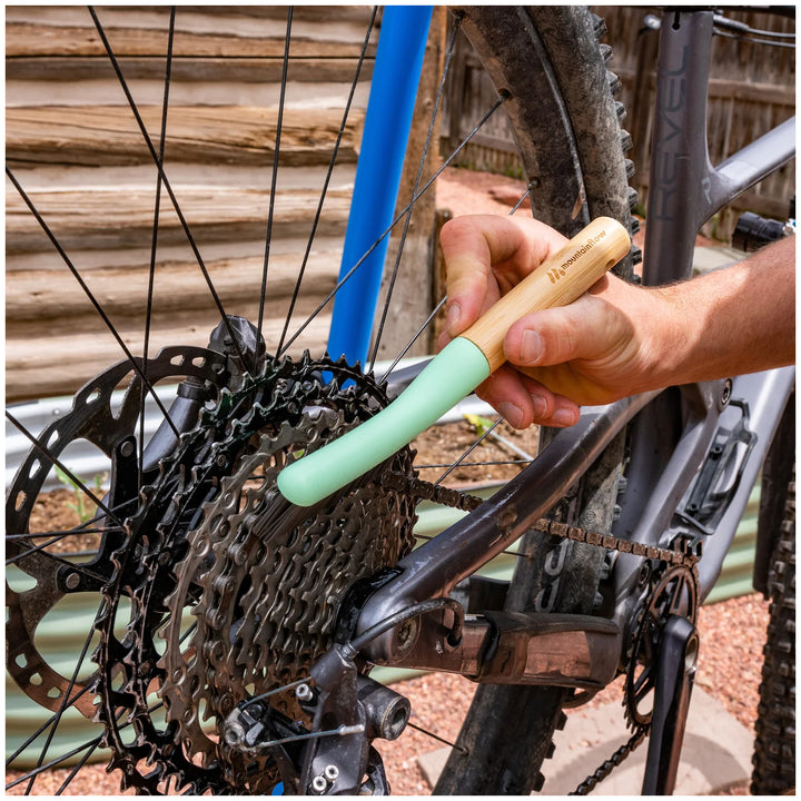 mountainFLOW Bamboo Drivetrain Cleaning Brush