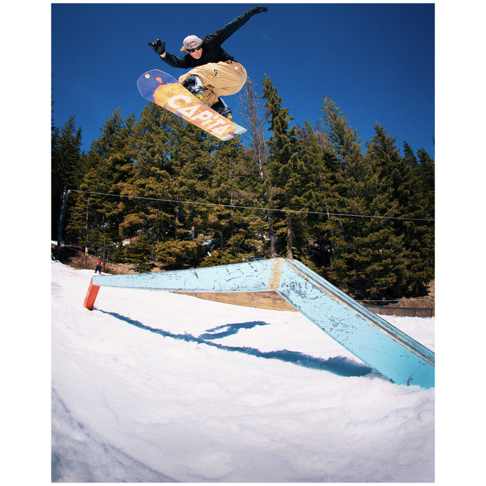 CAPiTA Defenders Of Awesome Snowboard 2025