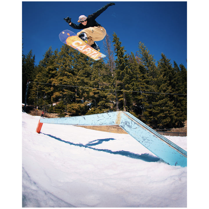CAPiTA Defenders Of Awesome Snowboard 2025