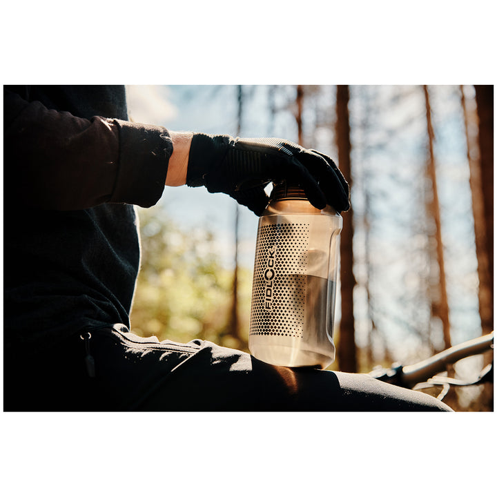 Fidlock Twist 750 25oz Compact Water Bottle with Bike Base Smoke