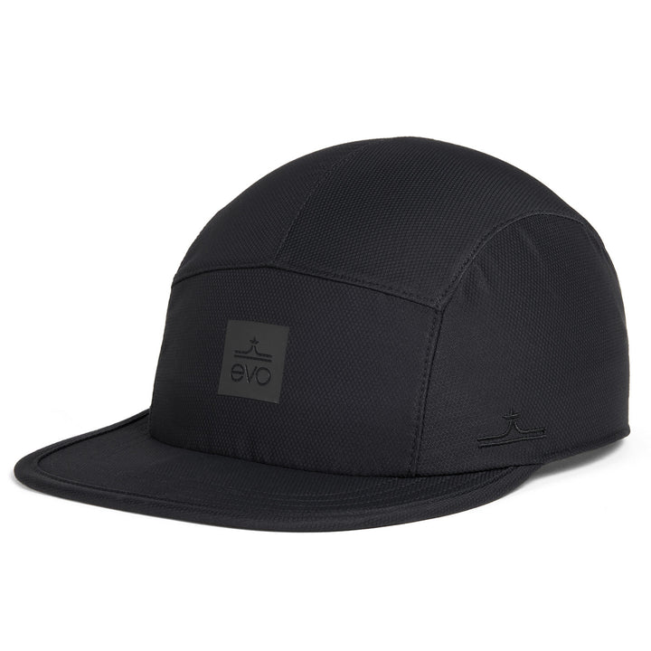evo 5 Panel Runner Hat Black