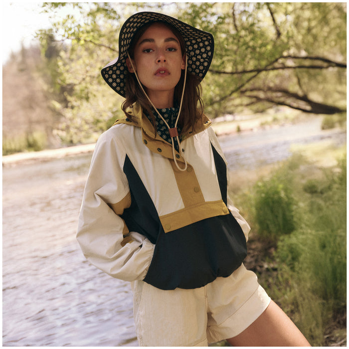 The Great Outdoors The Crestline Pullover - Women's Navy & Sunshine Colorblock