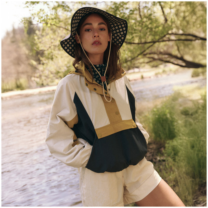 The Great Outdoors The Crestline Pullover - Women's Navy & Sunshine Colorblock